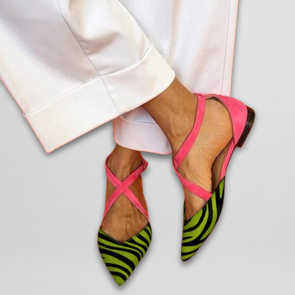 Fern - Flats with Straps