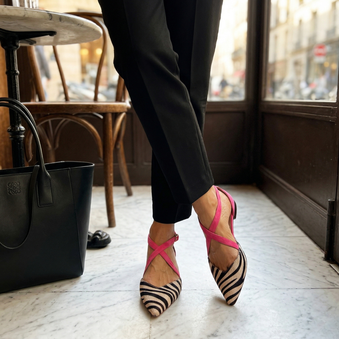 Fern - Flats with Straps