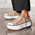 Lian | Pain Relieving Sneakers