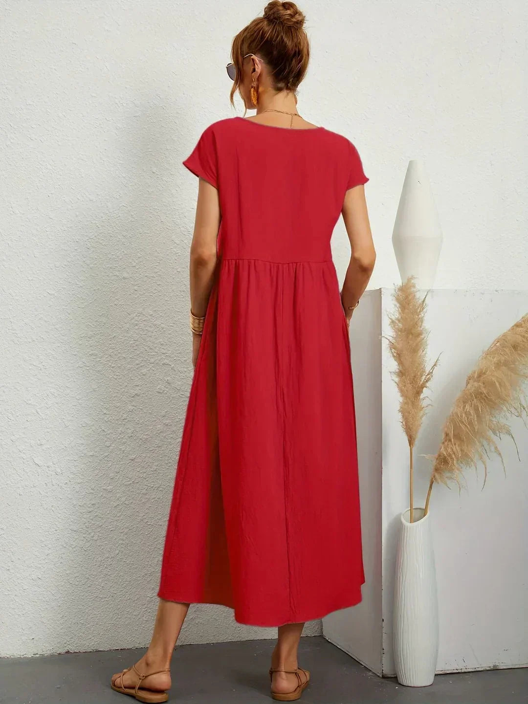 Gabrielle™ — Flowing Midi Dress Timeless Elegance