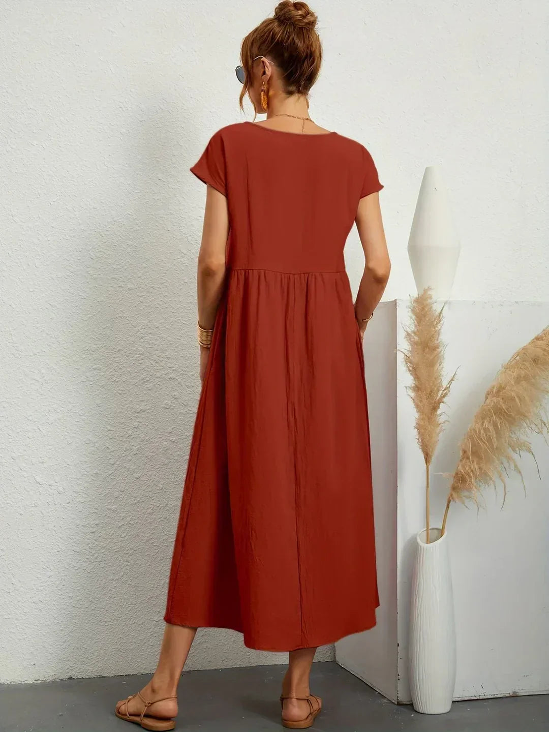 Gabrielle™ — Flowing Midi Dress Timeless Elegance