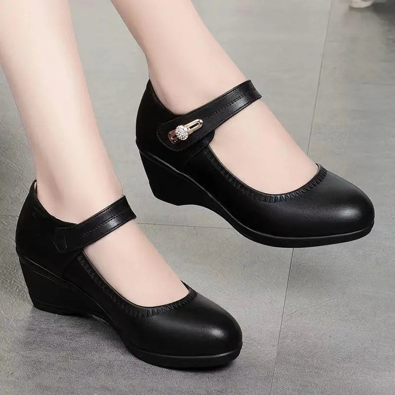 Lydia – Comfort Shoes