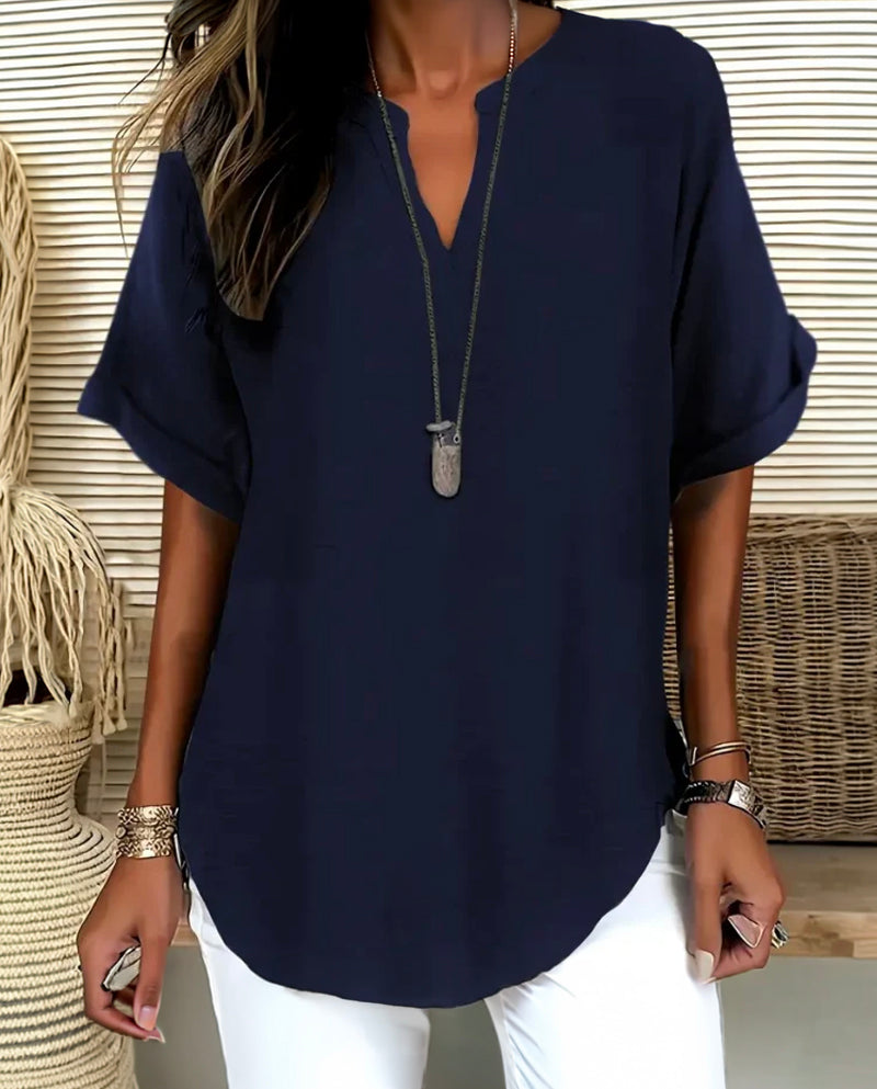 Véronique | V-Notch Blouse
